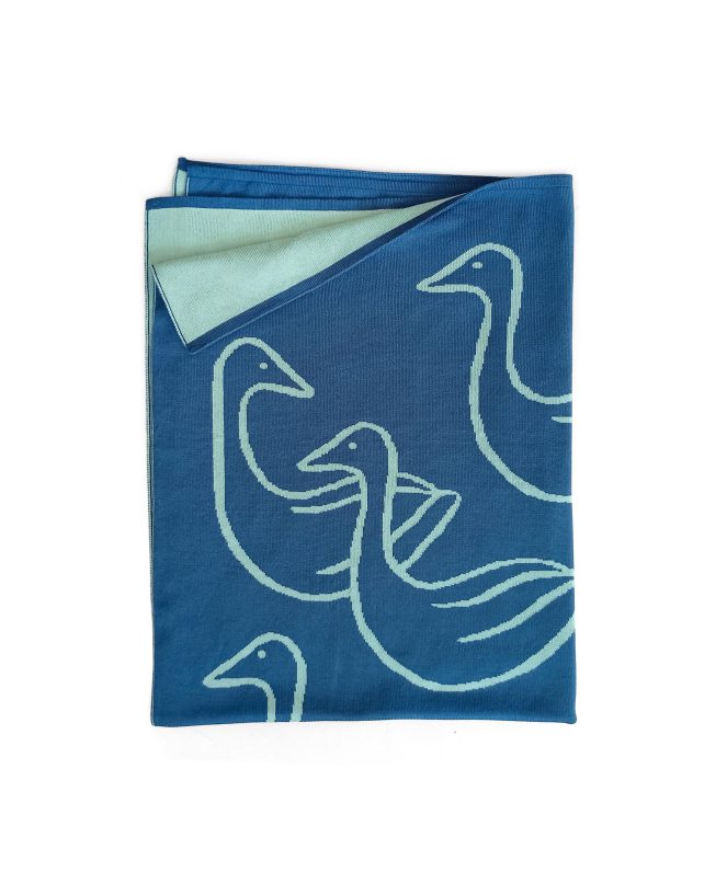 egyptian cotton baby blanket in blue